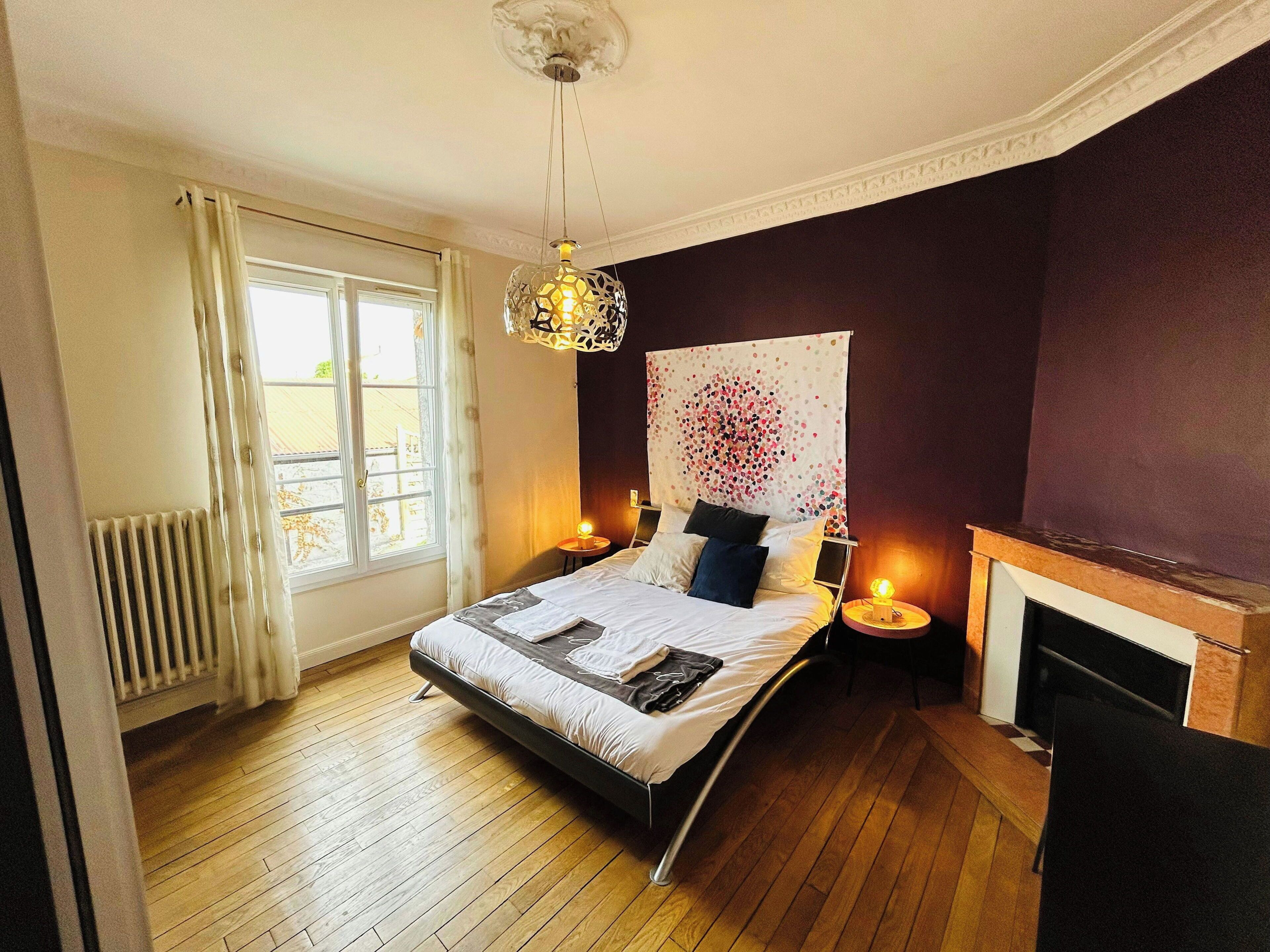 2 chambres, bureau, accès Internet, draps fournis