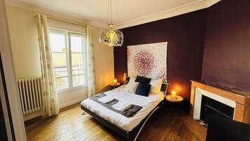 2 chambres, bureau, accès Internet, draps fournis