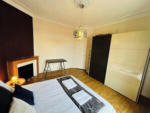 2 bedrooms, desk, Internet, bed sheets - Le Charmant Salengro | Centre-ville (Reims)
