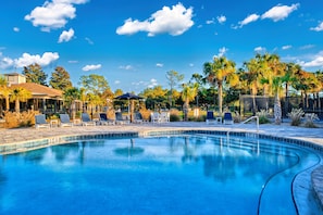 Outdoor pool, a heated pool - Tee Time Tranquility 2b/2b (Carrabelle)