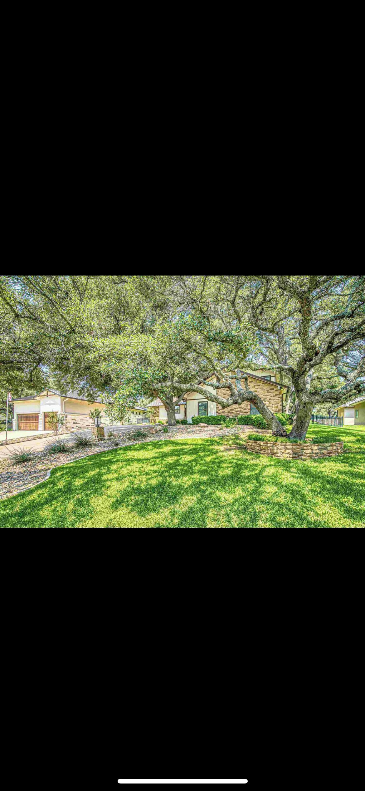 Charming 3-bedroom house in brilliant Horseshoe Bay West on RamRock Golf Course