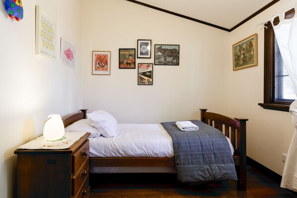 8 chambres, bureau, fer et planche à repasser, Wi-Fi gratuit