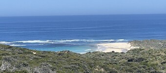 Boutique farm stay in forest near beaches, wineries. Margaret River pet friendly