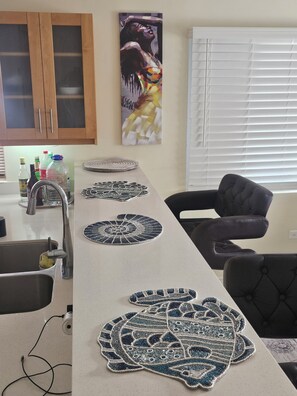 Interior - Charming 3-bedroom House with AC/ WiFi, Equipped Gym, in Richmond Estate St Ann  (Richmond Estate Priory)
