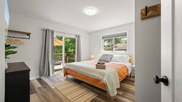 4 chambres, fer et planche à repasser, Wi-Fi, draps fournis