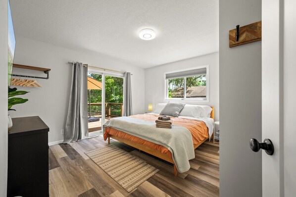 4 Schlafzimmer, Bügeleisen/Bügelbrett, WLAN, Bettwäsche