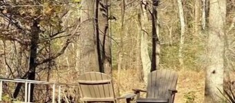 Delightful Two Bedroom Vacation Home on River Side