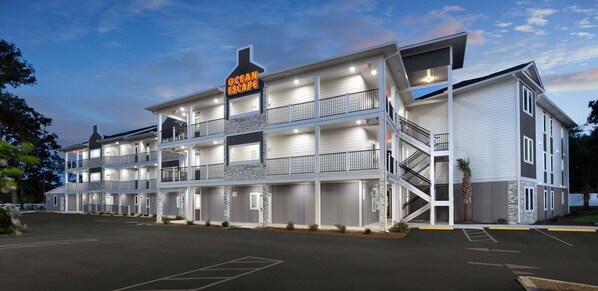Front of property - Ocean Escape Condos North (North Myrtle Beach)