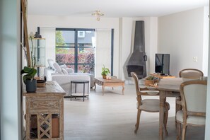 智能电视、壁炉、打印机