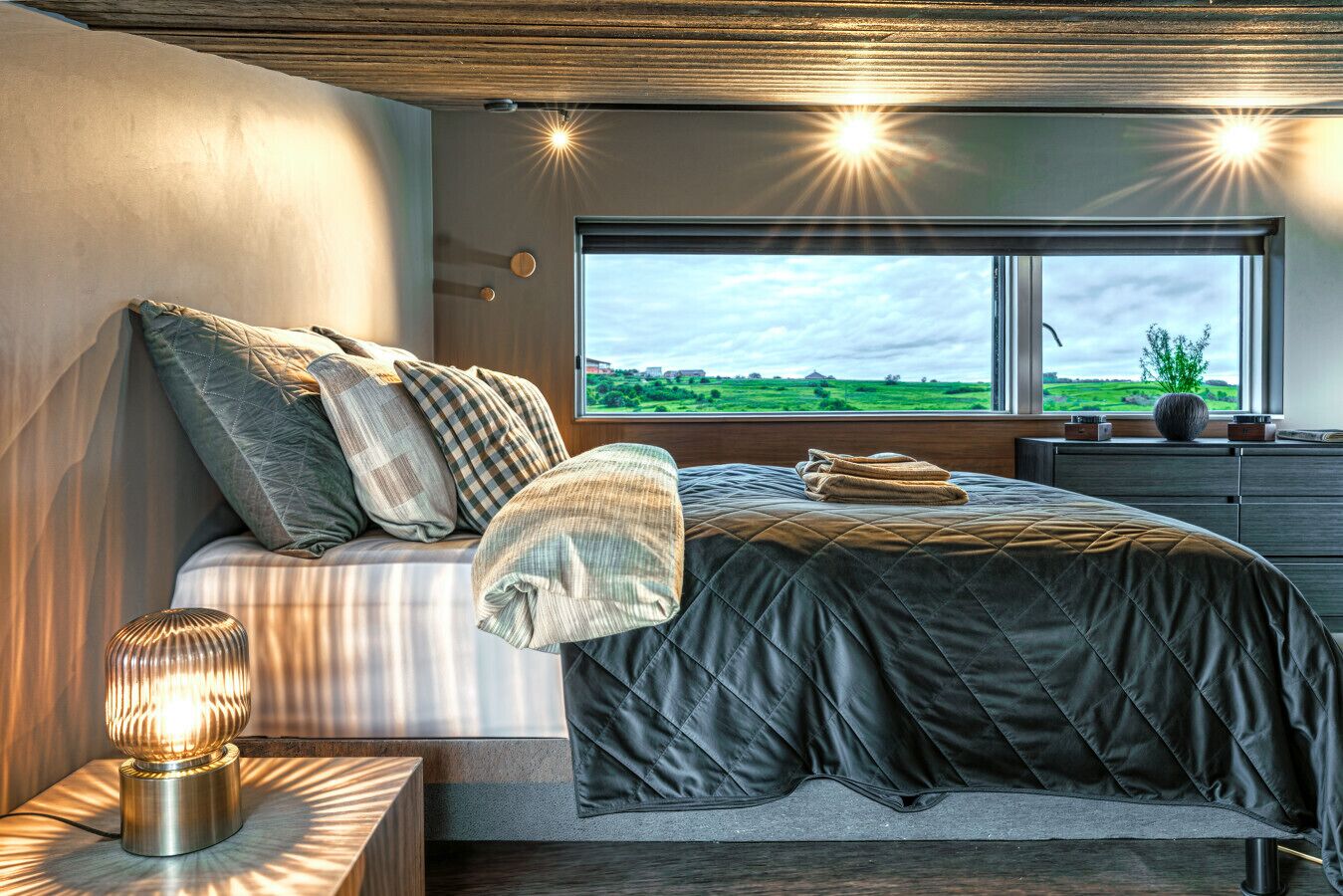 4 soveværelser, skrivebord, strygejern/strygebræt, gratis Wi-Fi