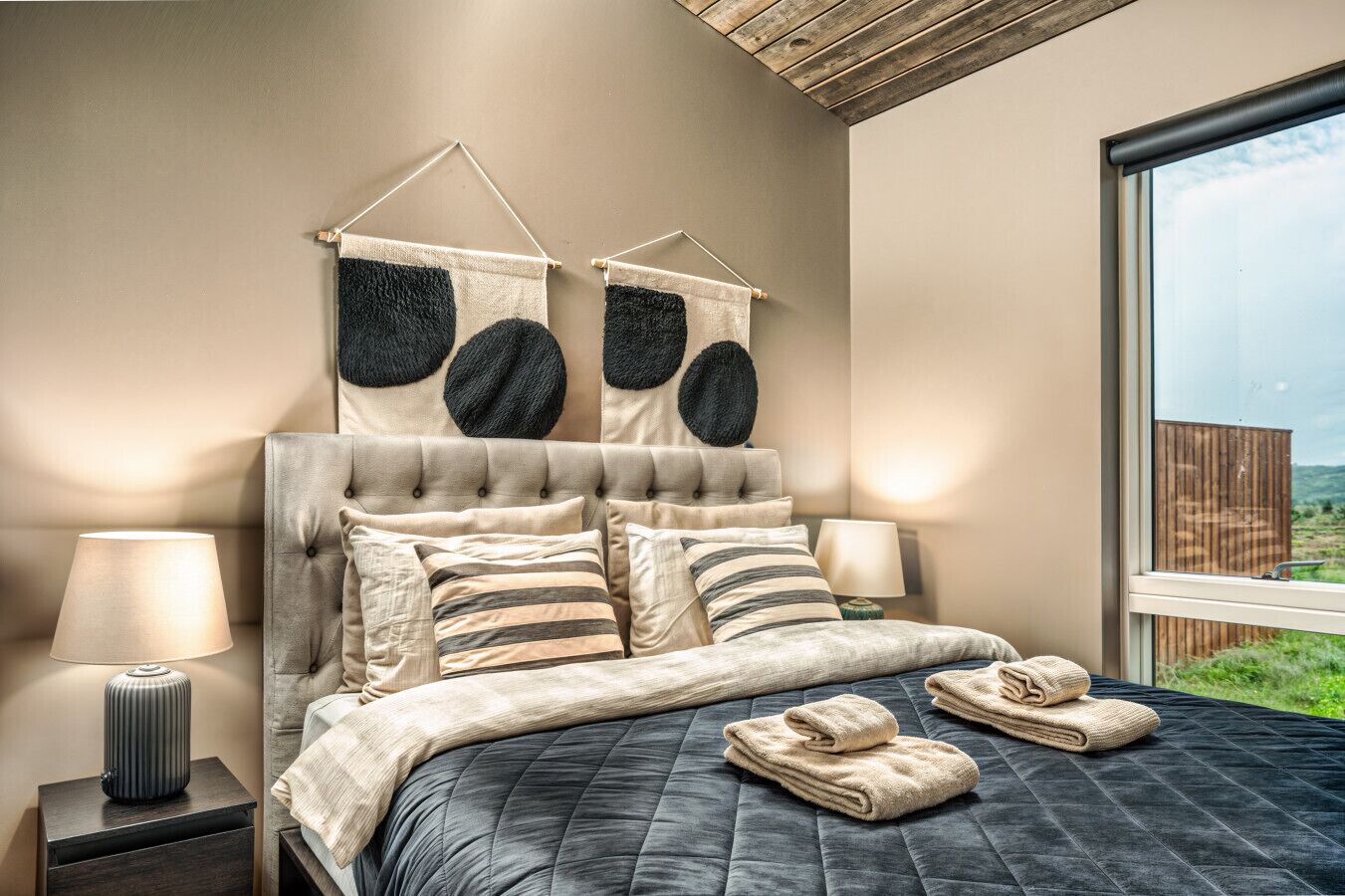 4 chambres, bureau, fer et planche à repasser, Wi-Fi gratuit