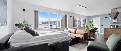 2 dormitorios, escritorio, tabla de planchar con plancha y wifi gratis