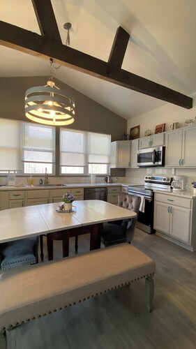 Secluded Riverfront Cabin with Skylights, Oak Trees & Dreamy Porch