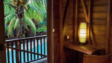 Double Room, Pool View | Pemandangan dari bilik