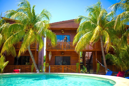 Interior. Coconut by ÓOL Hotels