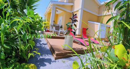 LEMONGRASS HAVEN
3 bedroom home