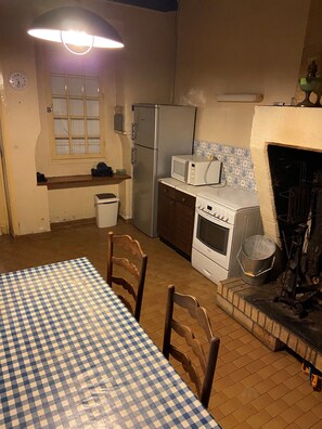 冰箱、微波炉、烤箱、�洗碗机