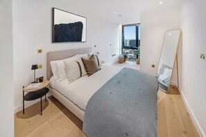 Appartement, 1 chambre, non-fumeurs | Espace de travail pour ordinateur portable, rideaux occultants