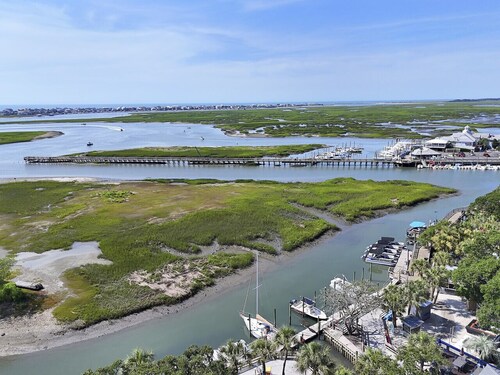 81 Delray Drive 1D 3 bedroom condo with pool steps to the Marshwalk