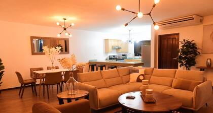 Renovated and cozy 2-bedroom apartment with AC, WiFi in vibrant San Pedro Sula
