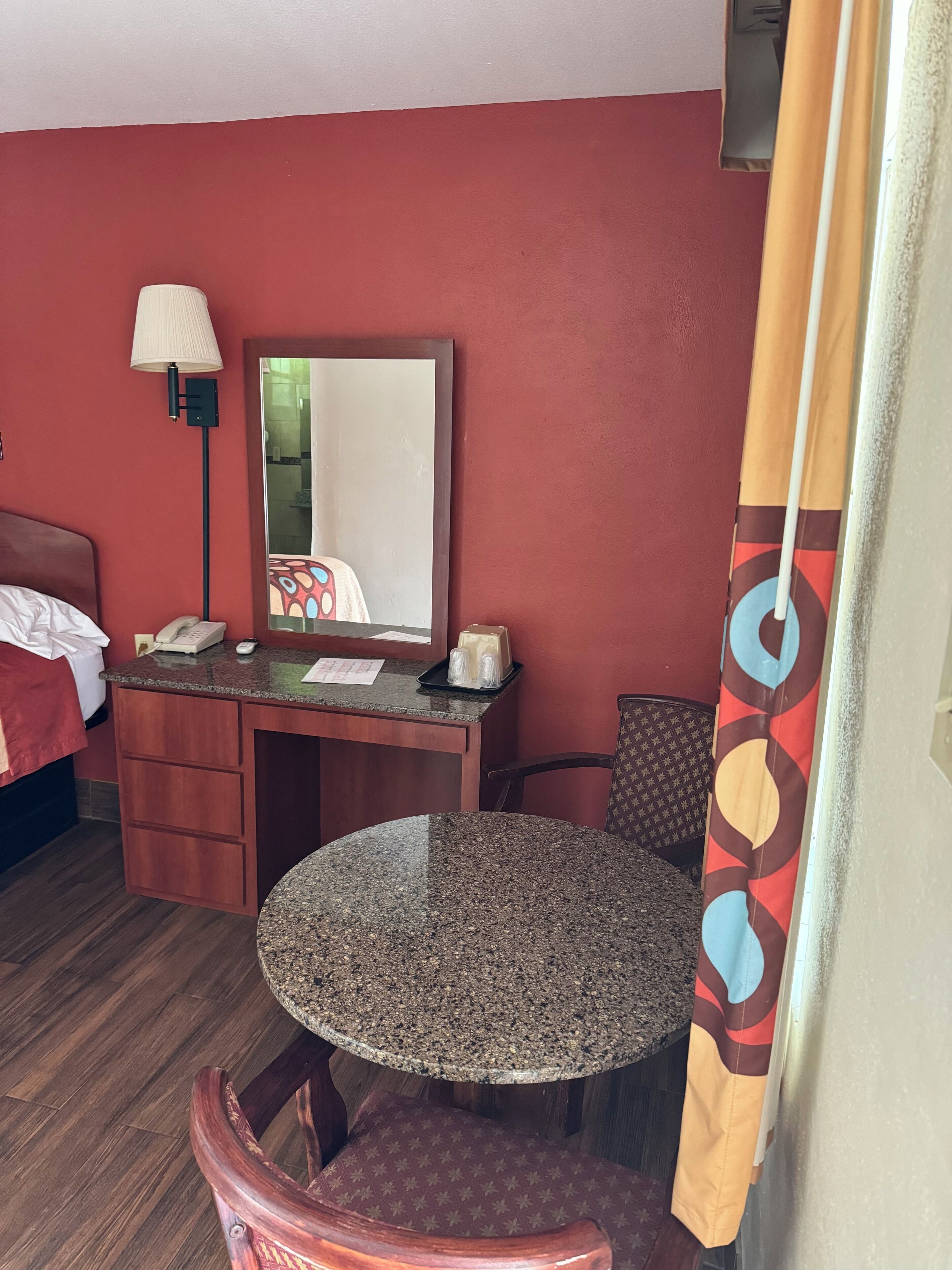 Habitación individual | Escritorio, espacio para trabajar con laptop y wifi gratis 