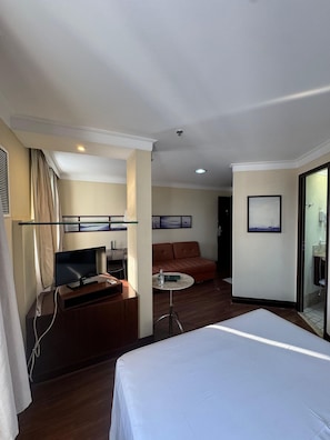 Comfort-Apartment | 1 Schlafzimmer, Bügeleisen/Bügelbrett, kostenloses WLAN, Bettwäsche