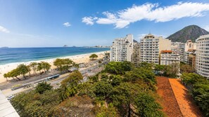 Beach - Amazing sea view in Copacabana (Rio de Janeiro)