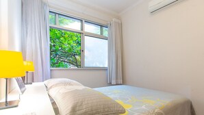 Unclassified image, 4 of 23, button - Ipanema: Comfortable 2-Bedroom, Beachside (Rio de Janeiro)