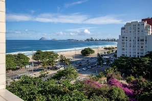 Beach - Comfortable 01 Bedroom Panoramic Sea View (Rio de Janeiro)