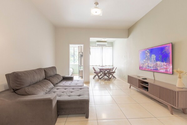 Télévision, vidéothèque