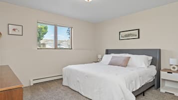 2 bedrooms, free WiFi, bed sheets