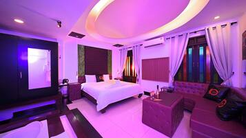 Penthouse Deluxe | Minibar, Wi-Fi gratuit, draps fournis