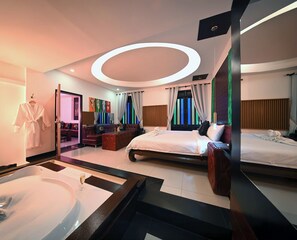 Deluxe Penthouse | Minibar, free WiFi, bed sheets - Climax Berlin (Pattaya)
