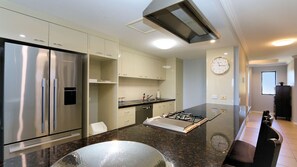 Microonde, forno, piano cottura
