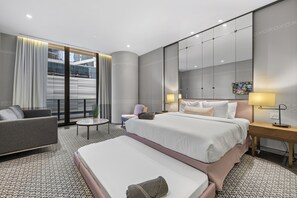 Luxury Studio Suite, Multiple Beds, Balcony, City View - SLS Lux King Suite (Miami)