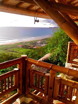 Basic Double Room, Balcony, Beach View - Shantí Lodge  (Canoa)