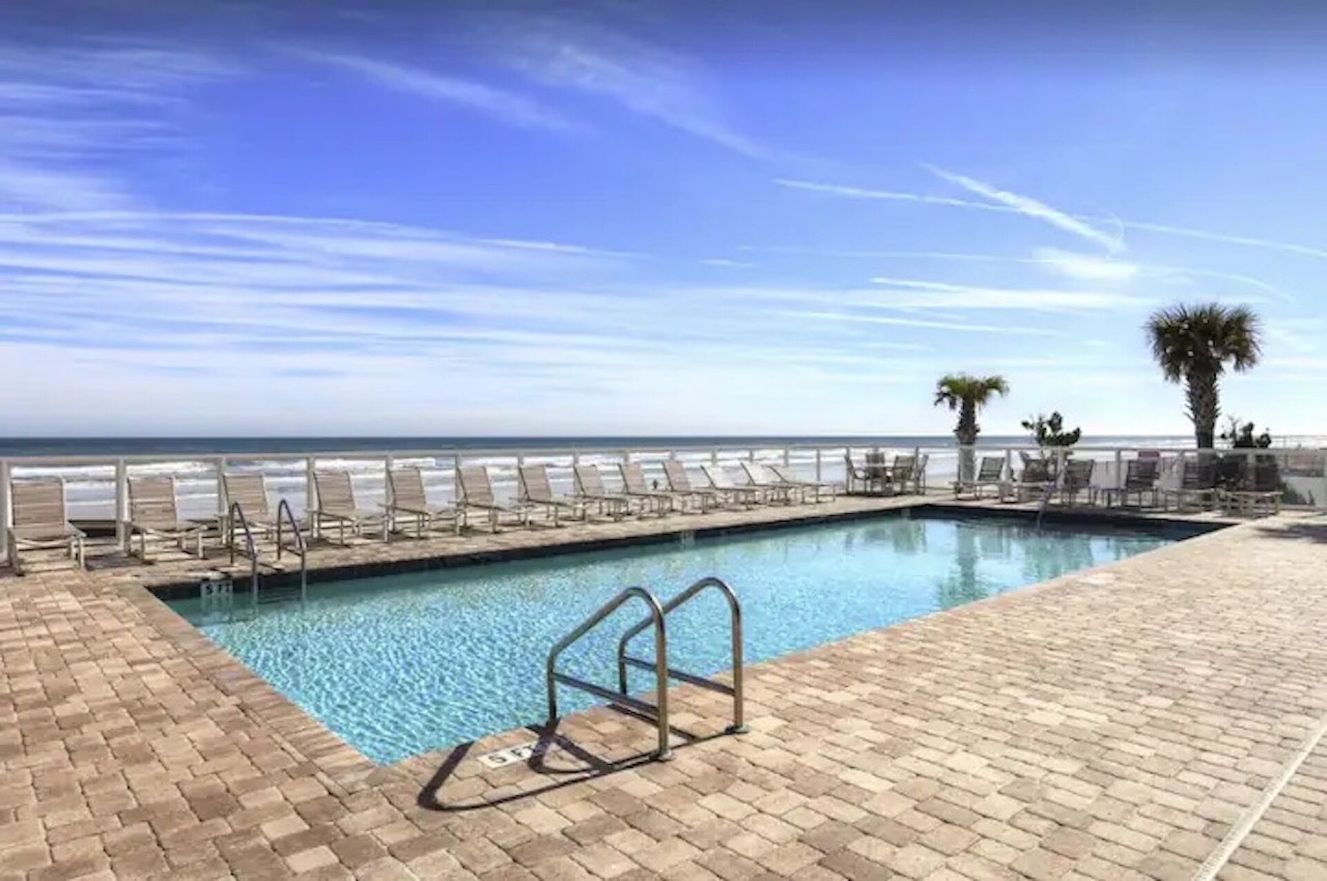 Ocean View Condo w/ Pool and Beach access in Daytona Beach Shores
