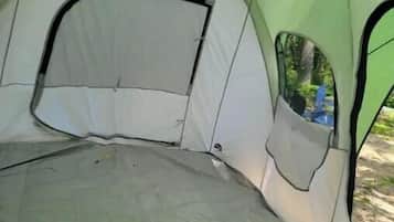 Enceinte de lâhĂ©bergement