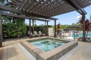 Pool - Enchanted Garden Townhouses 1 Mile to Disney World (Orlando)