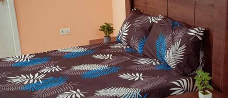 1 室のベッドルーム、WiFi、ベッドシーツ