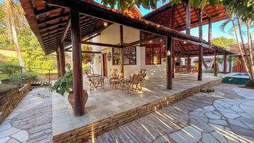 Family Bungalow, Garden View | 1 bedroom, minibar, free WiFi