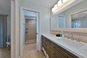Shower, towels