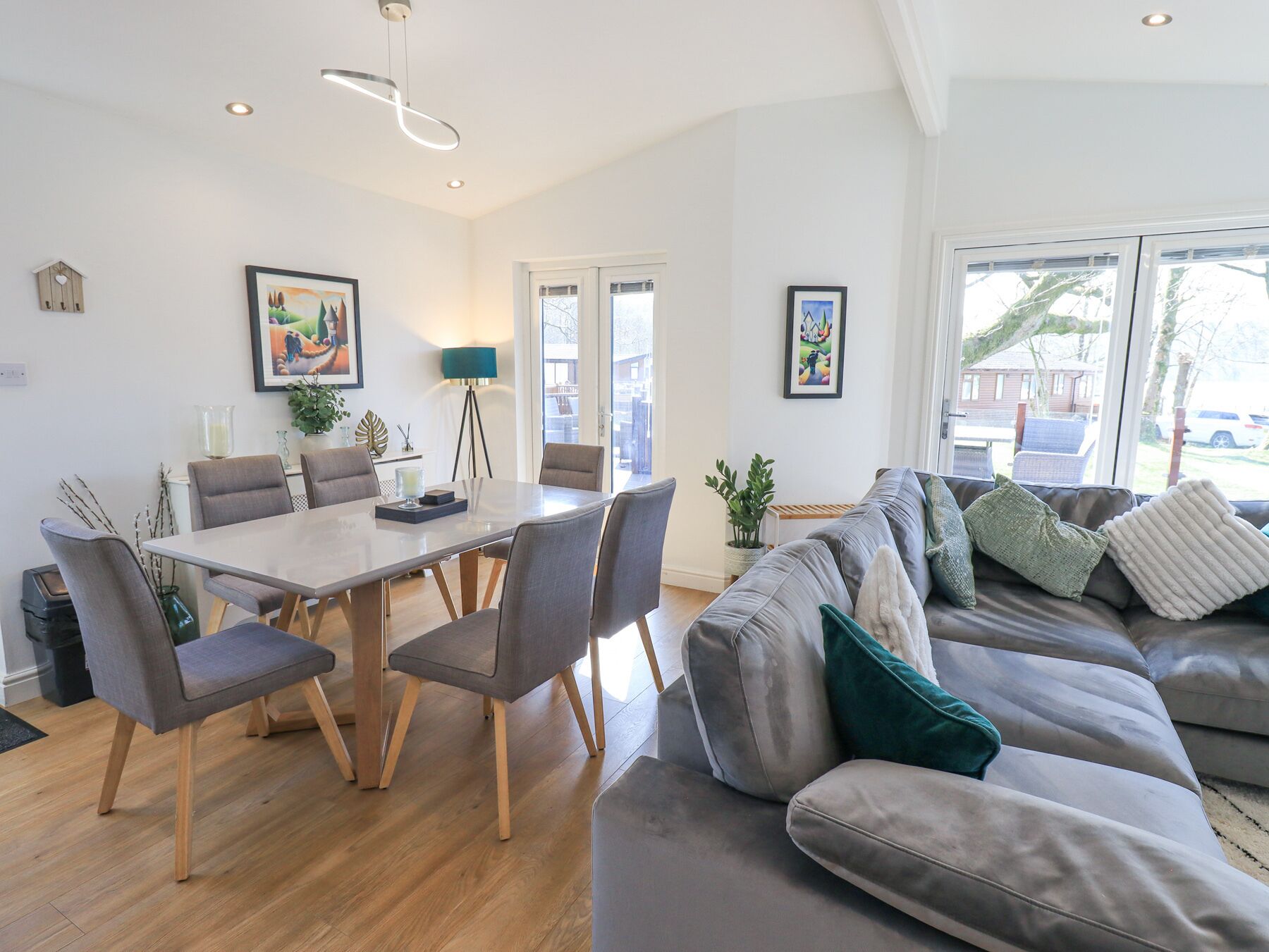 Tranquil Waters, Family Friendly, With A Garden In Windermere - Ambleside