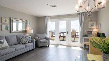 Smart TV, DVD player