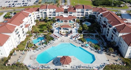 Oceanfront: Beach, Sand and Views at Tranquility!