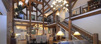 Timberhaven /5 Bed Grand Home Set Amongst the Aspens! Gourmet Kitchen & Library