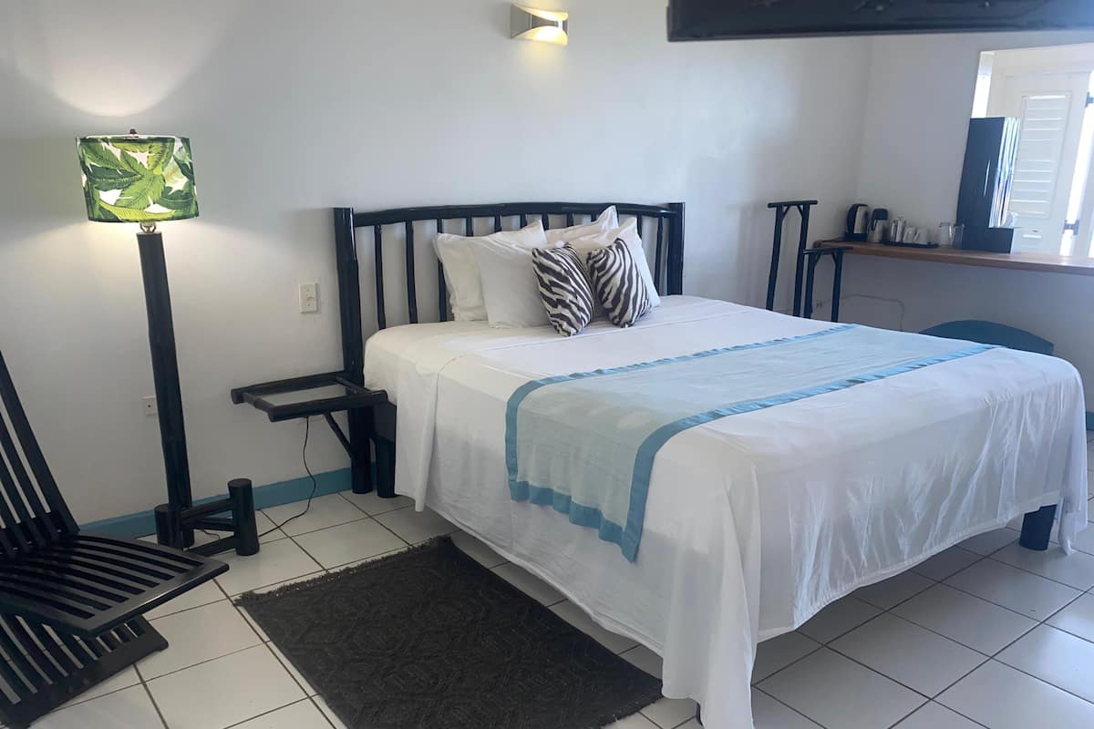 Wifi gratis y ropa de cama