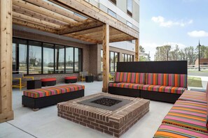 Terrace/patio - Home2 Suites By Hilton Conyers Atlanta (Conyers)