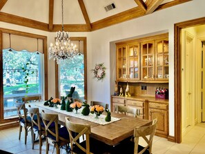 Dining - Country Mansion Estate w 5 King Bedrooms 60 acres & Lakes w Resort-style Pool (Fort Worth)