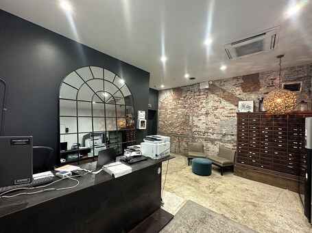 Tribeca Hotel FiDi - Image 1